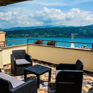 ** Affittacamere Atlantis Castelgandolfo Italia